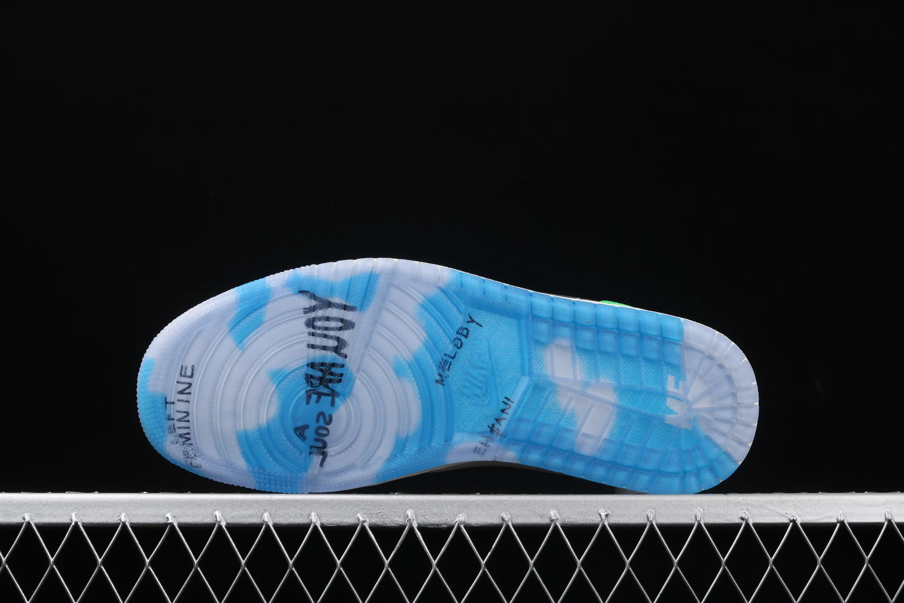 All categories Air Jordan Jordan series basketball shoes Air Jordan 1 Mid Melody Ehsani x Air Jordan 1 Mid "Fearless" AJ1 Joe 1 watch orange and green mandarin duck CQ7629-100